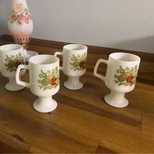 Vintage Spice of Life Corningware Pyrex Milk Glass Mugs 4 Excellent Con…